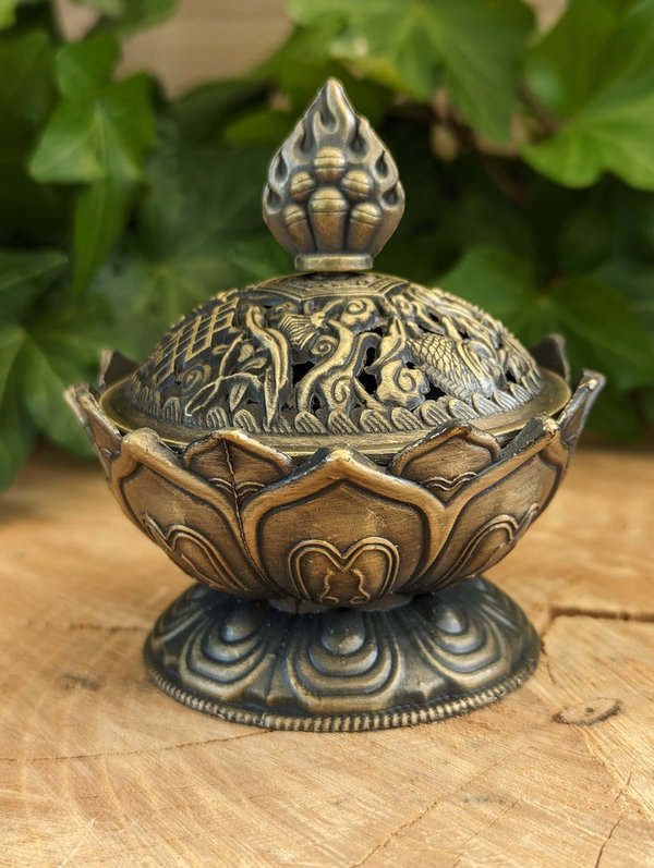 Räucherschale Lotus bronzefarbig mit Deckel